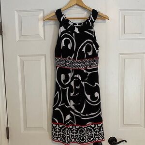 White House Black Market Black and White Swirl Midi Dress Size XS like new
